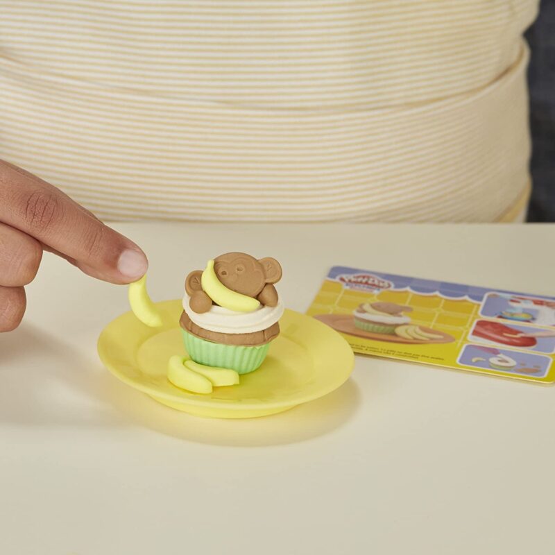 Play-Doh Kitchen Creations Spinning Treats Mixer
